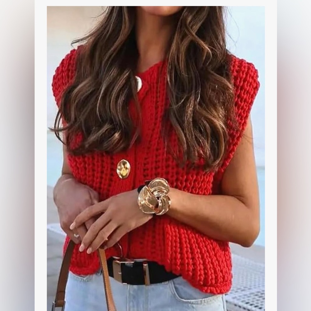 NEW Red Sleeveless Cropped Cardigan Chunky Knit Sweater Vest w/ Pockets S